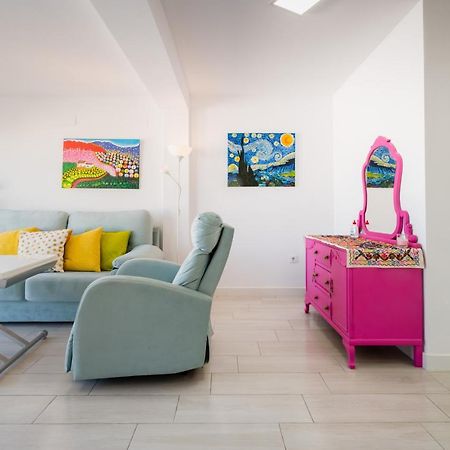 Wide And Colourful- 3Bd 1Bth- Triana Appartement Sevilla Buitenkant foto
