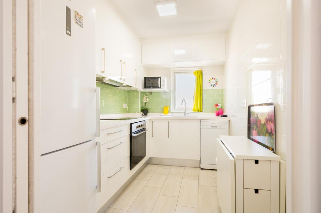 Wide And Colourful- 3Bd 1Bth- Triana Appartement Sevilla Buitenkant foto