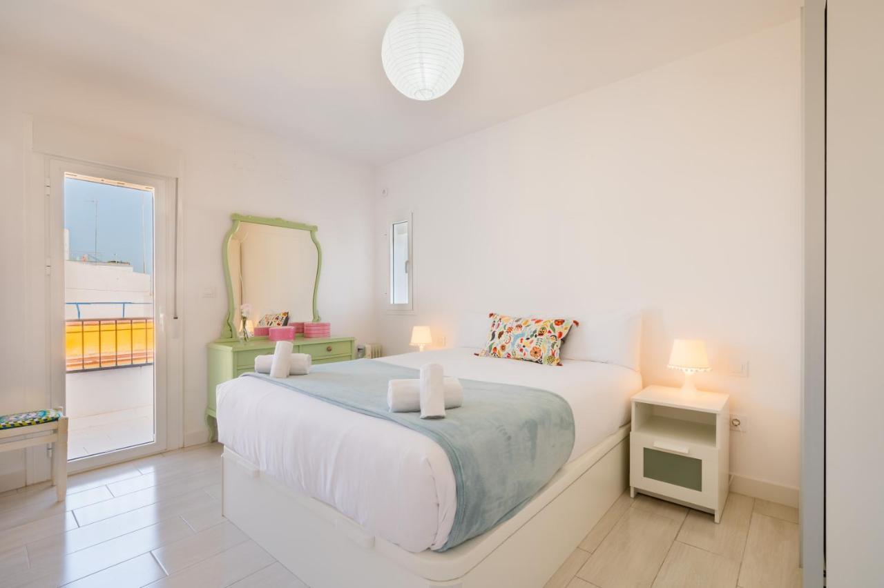 Wide And Colourful- 3Bd 1Bth- Triana Appartement Sevilla Buitenkant foto