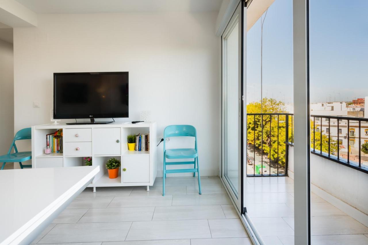 Wide And Colourful- 3Bd 1Bth- Triana Appartement Sevilla Buitenkant foto