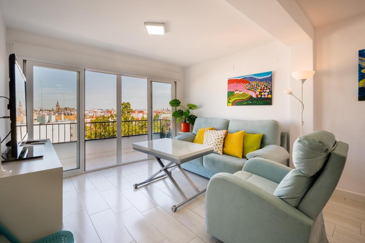 Wide And Colourful- 3Bd 1Bth- Triana Appartement Sevilla Buitenkant foto