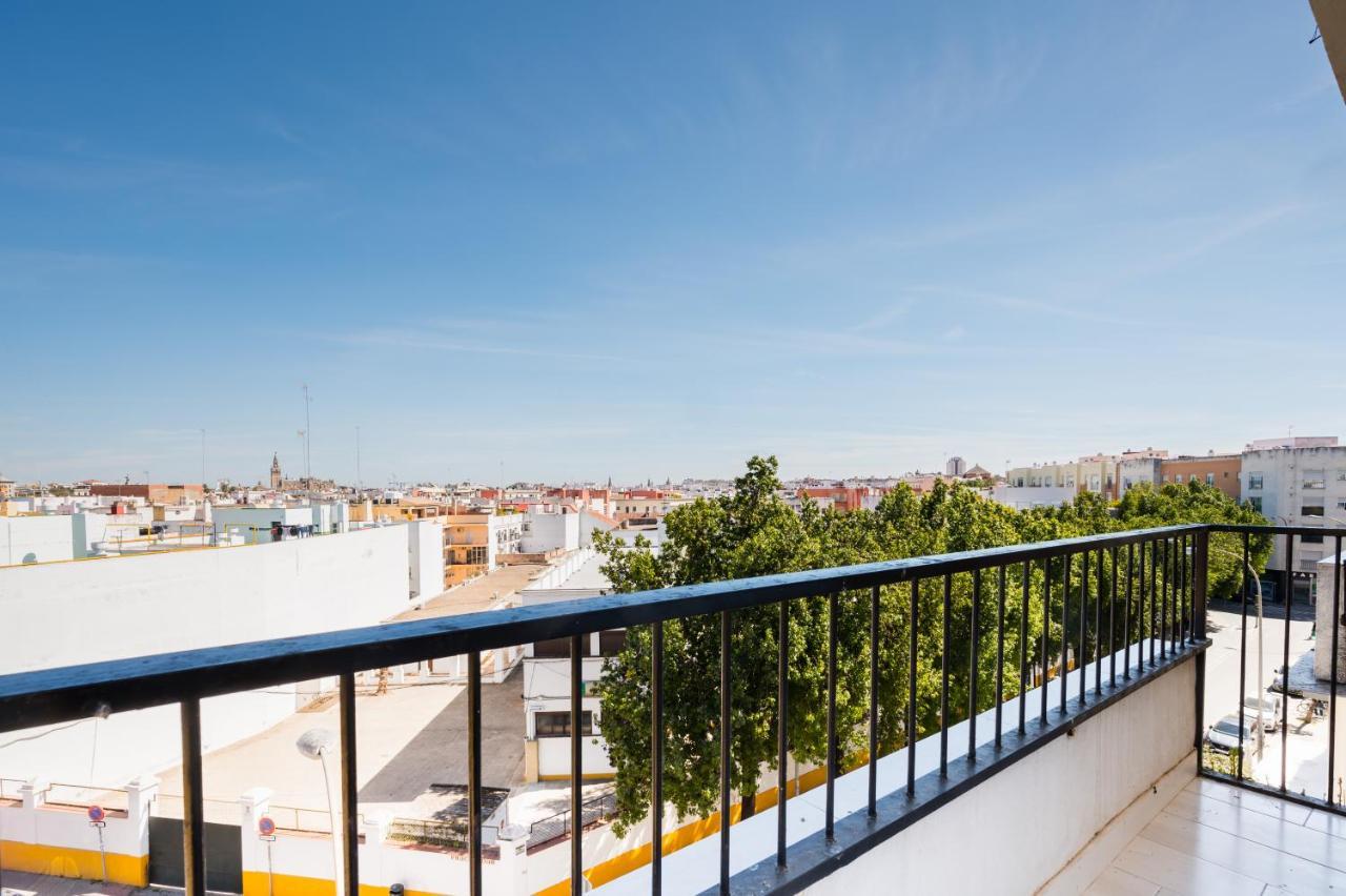 Wide And Colourful- 3Bd 1Bth- Triana Appartement Sevilla Buitenkant foto